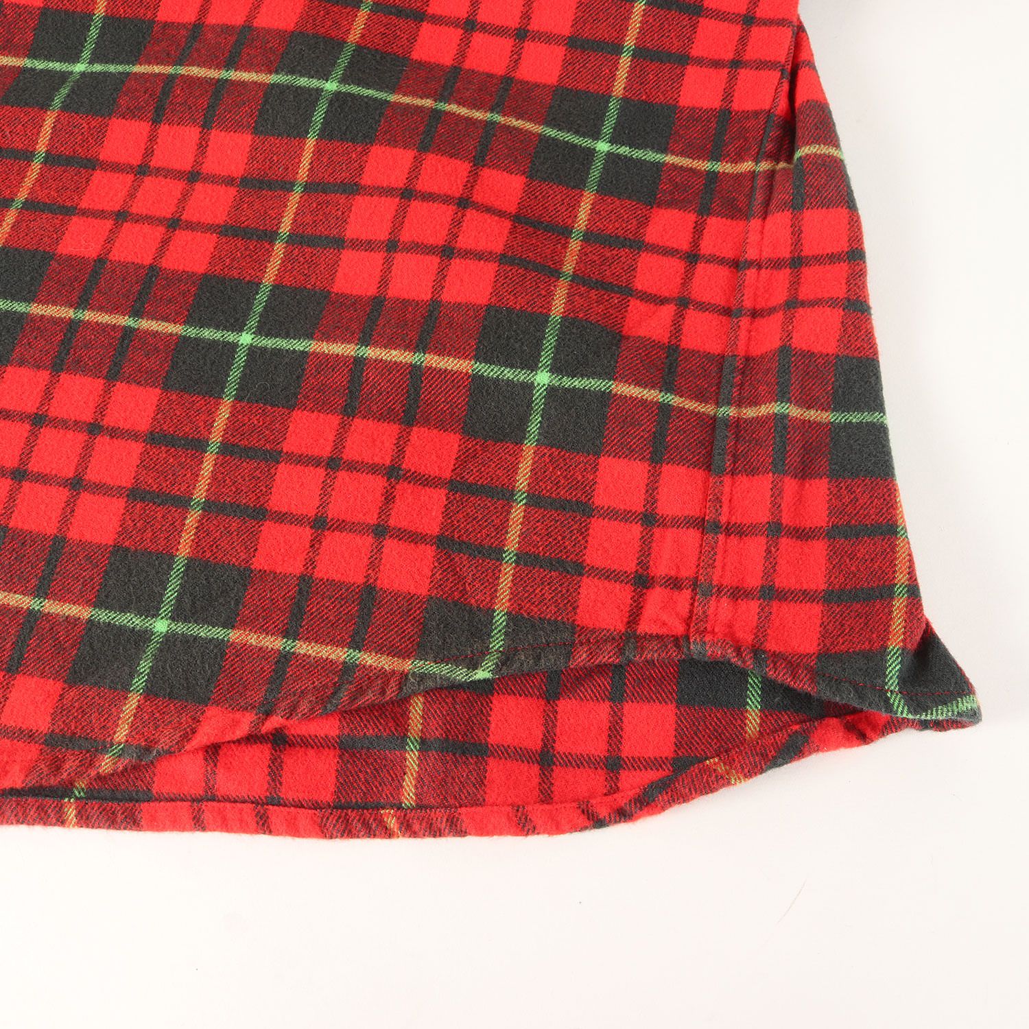 【美品】Supreme シュプリーム シャツ レッド グリーン サイズ:M | 23SS UNDERCOVER アラビックロゴ チェック フランネル 半袖シャツ (S/S Flannel Shirt) | トップス カジュアルシャツ コラボ【メンズ】【中古】 美品】Supreme シュプリーム シャツ レッド グリーン サイズ:M | 23SS
