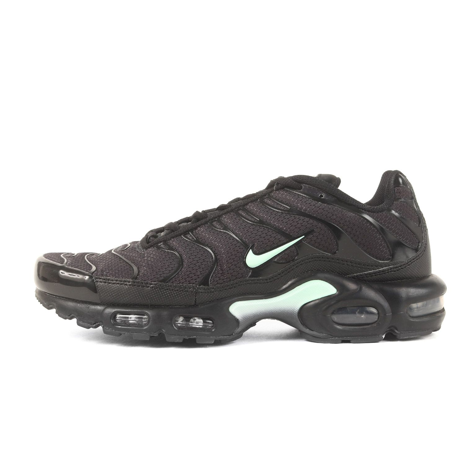 NIKE ナイキ サイズ:US10(28.0cm) | AIR MAX PLUS BLACK MINT (DM0032 