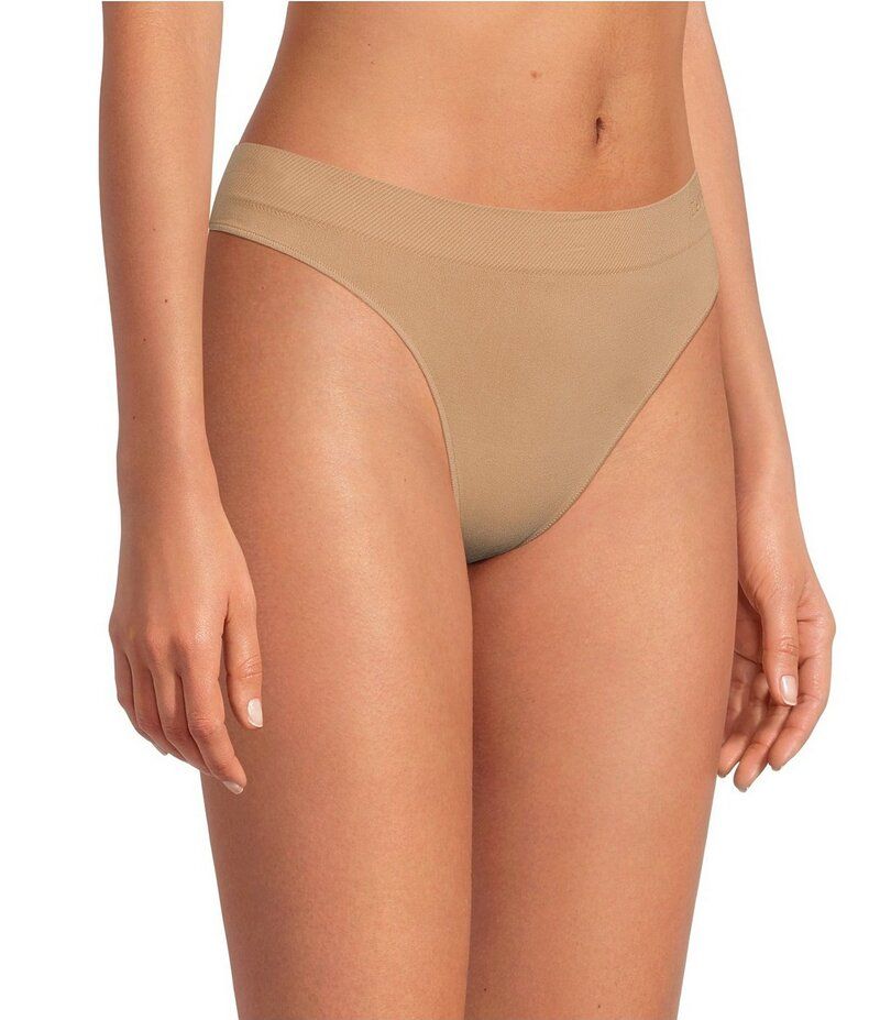 レミステレー レディース アンダーウェア パンツ Le Mystere Seamless Comfort Thong Panty Natural 6,636円
