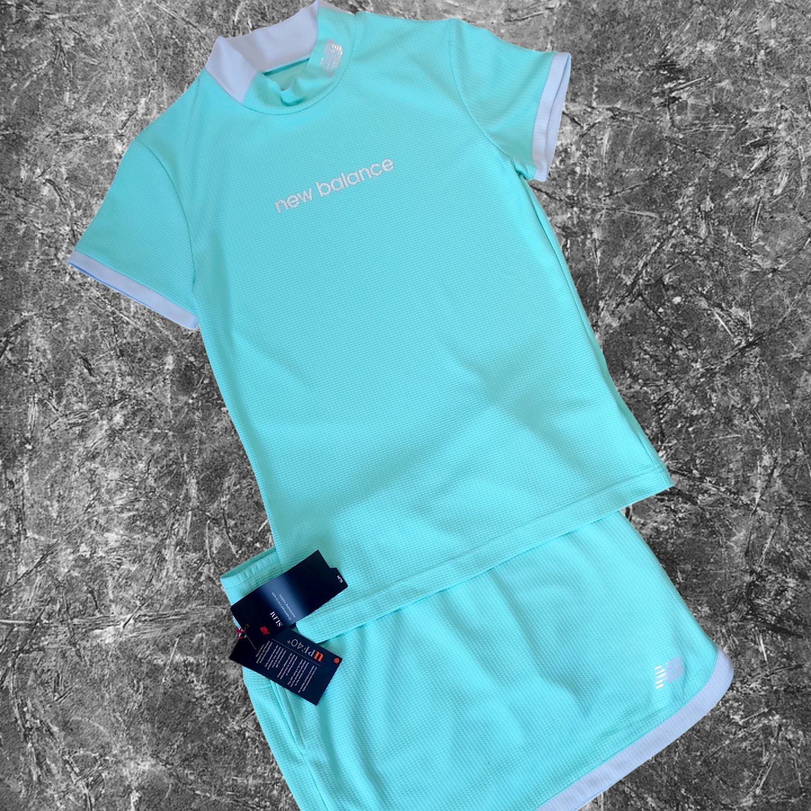 未使用 上下セット new balance golf セットアップ 「WORLD WOMEN’Sコレクション」 モックシャツ モックネック ストレッチスカート ワッフル素材 ターコイズブルー レディース 半袖