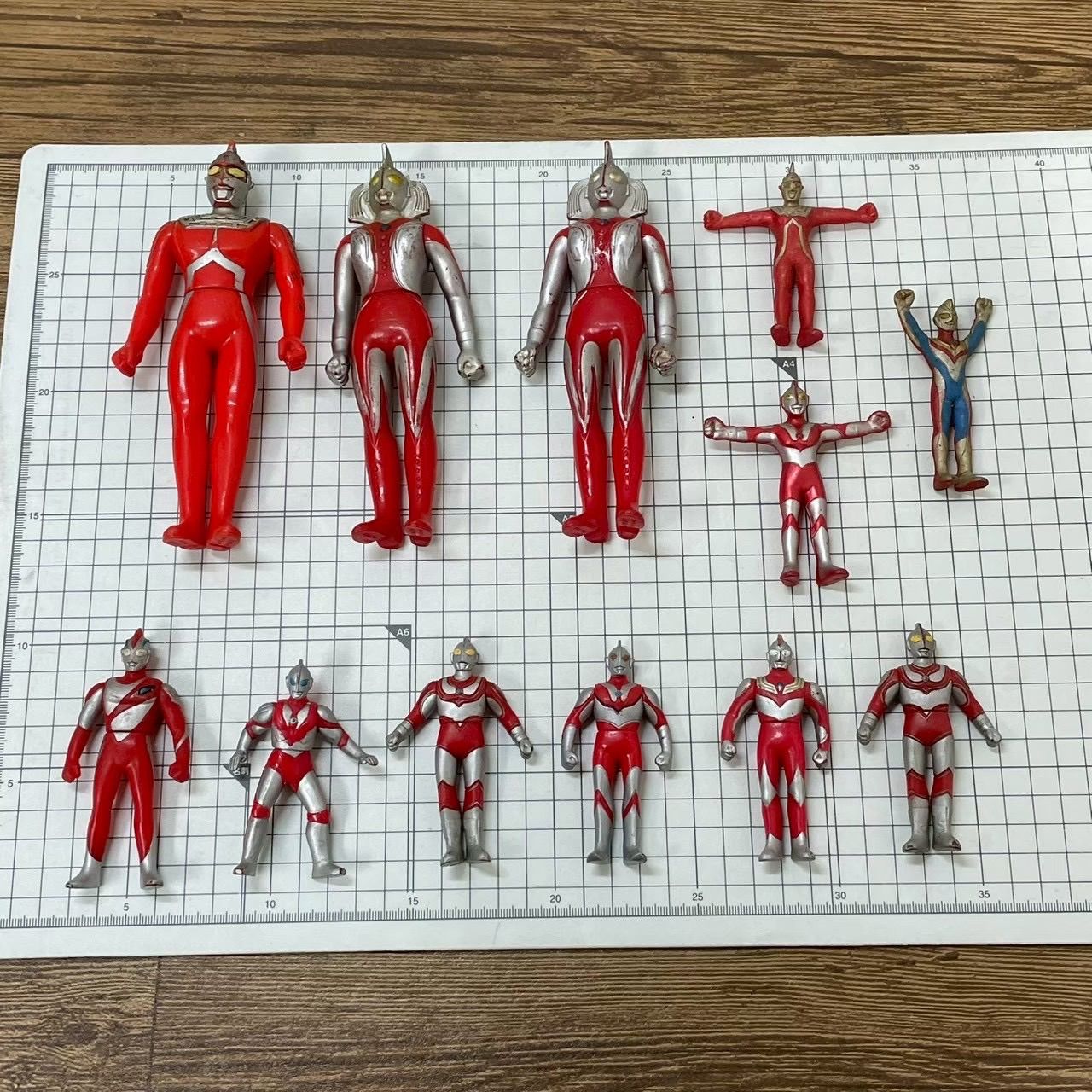 12体セット】ウルトラマン ソフビ人形 ウルトラセブン BANDAI 円谷プロ