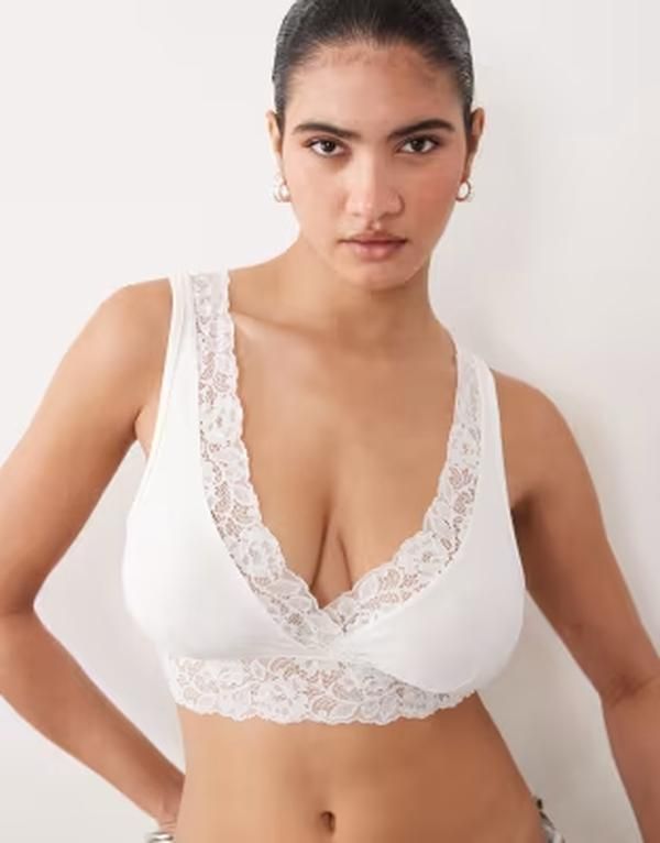 ママライシアス レディース アンダーウェア ブラジャー レース マタニティ Mamalicious Mamalicious Maternity soft lace nursing bralette Snowhite ホワイト