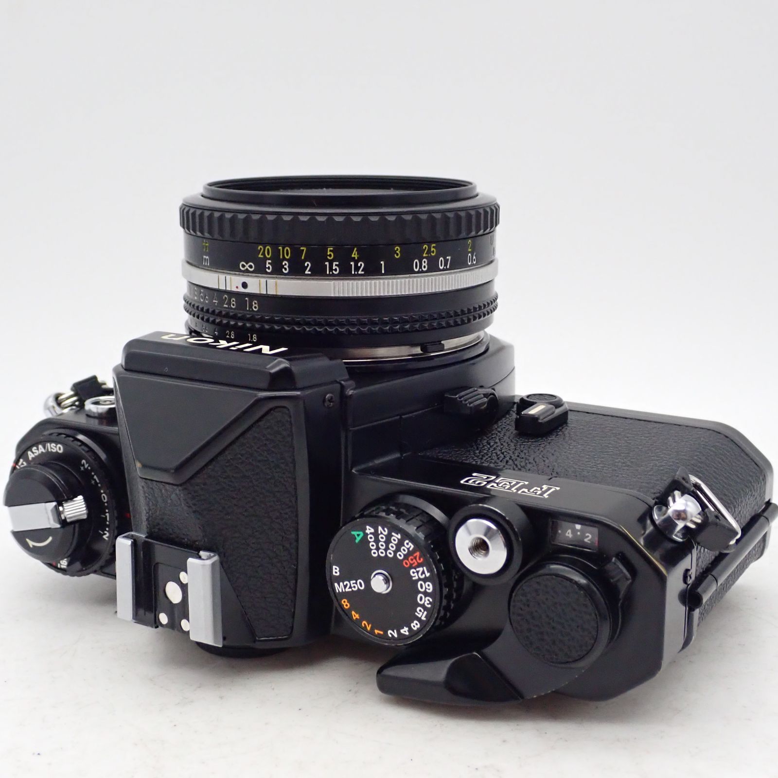 Nikon FE2 一眼レフカメラ Nikkor 50mm f/1.8 美品 Nikon FE2 ブラック 一眼レフフィルムカメラ 2123818 Ai-s Nikkor