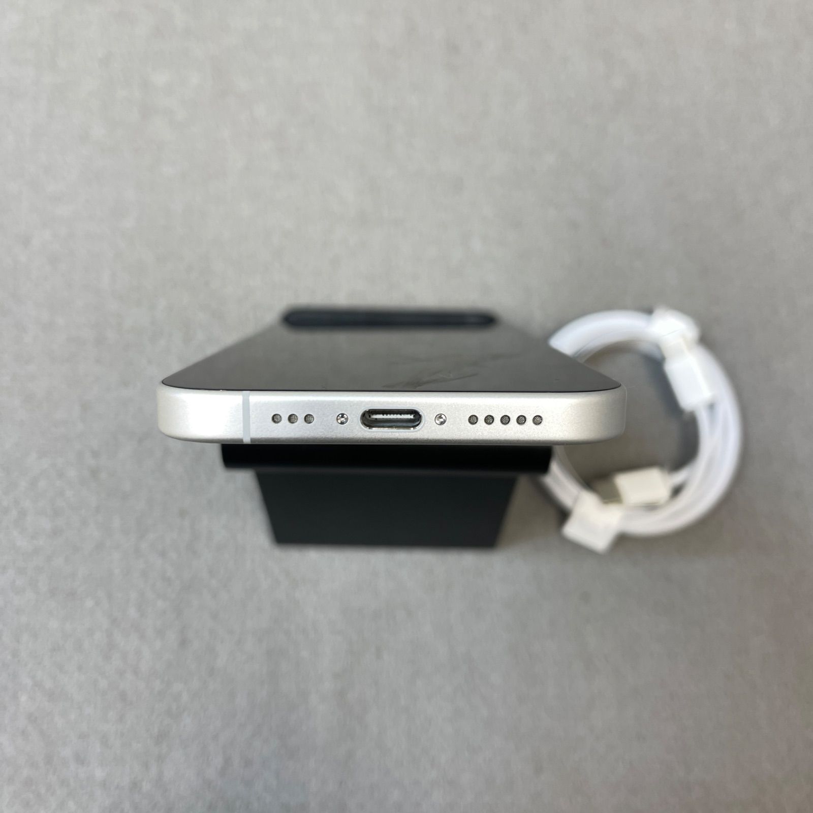 iPhone 16 128GB ホワイト SIMフリー (バッテリー95%) - メルカリ