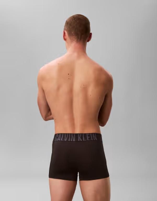 カルバンクライン メンズ アンダーウェア トランクス Calvin Kleintense Power 3 pack boxer briefs with colored waistbands BLACK W OMBR BLUE ブラック