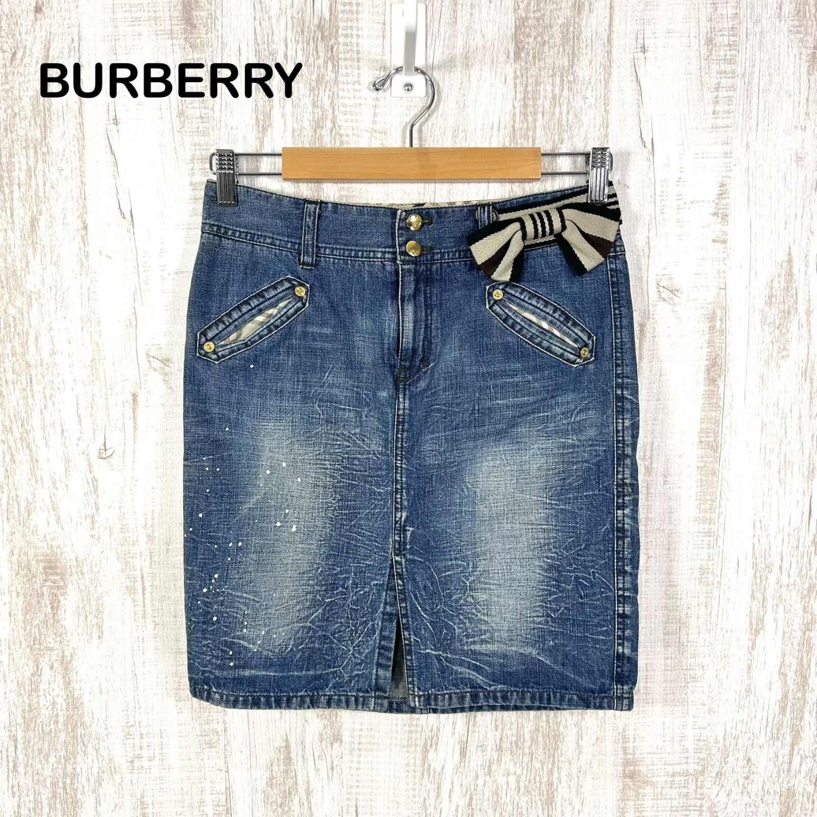 00s BURBERRY BLUE LABEL バーバリーブルーレーベル ノバチェック リボン ペイント デニム タイトスカート ブルー レディース y2k 平成ギャル