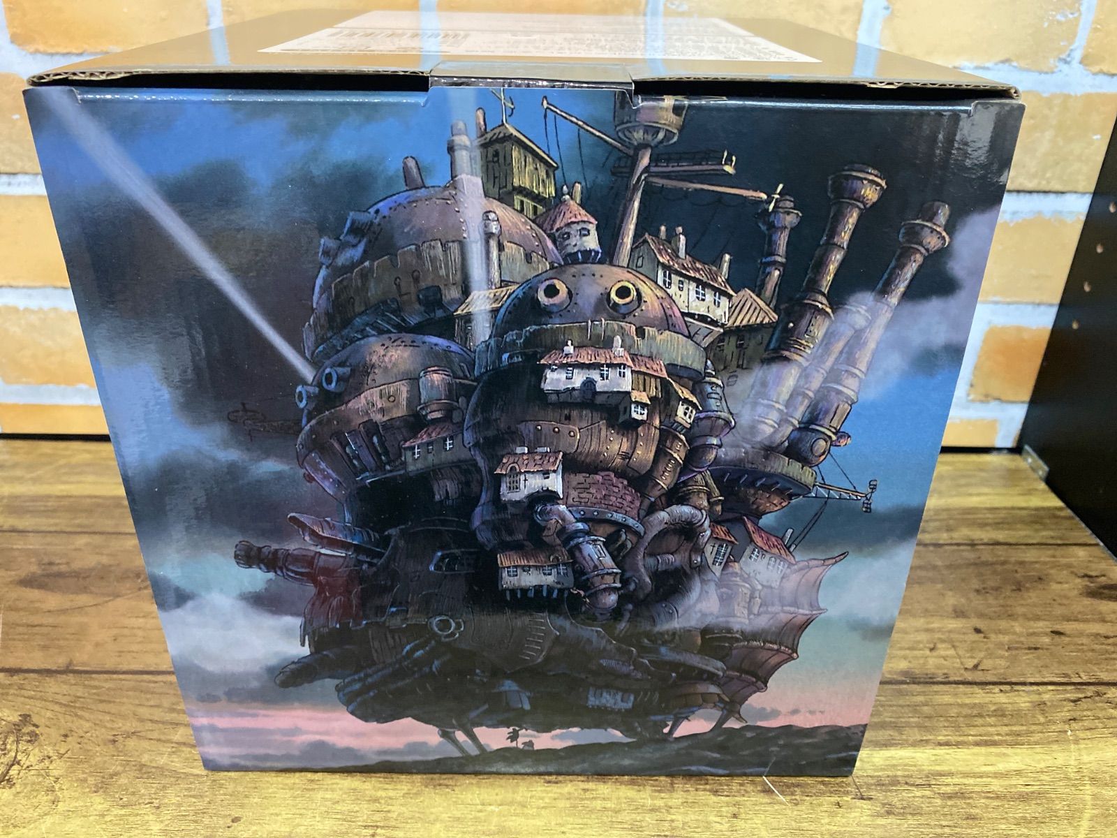未開封中古品】ライトアップジオラマ ハウルの動く城 どんぐり共和国