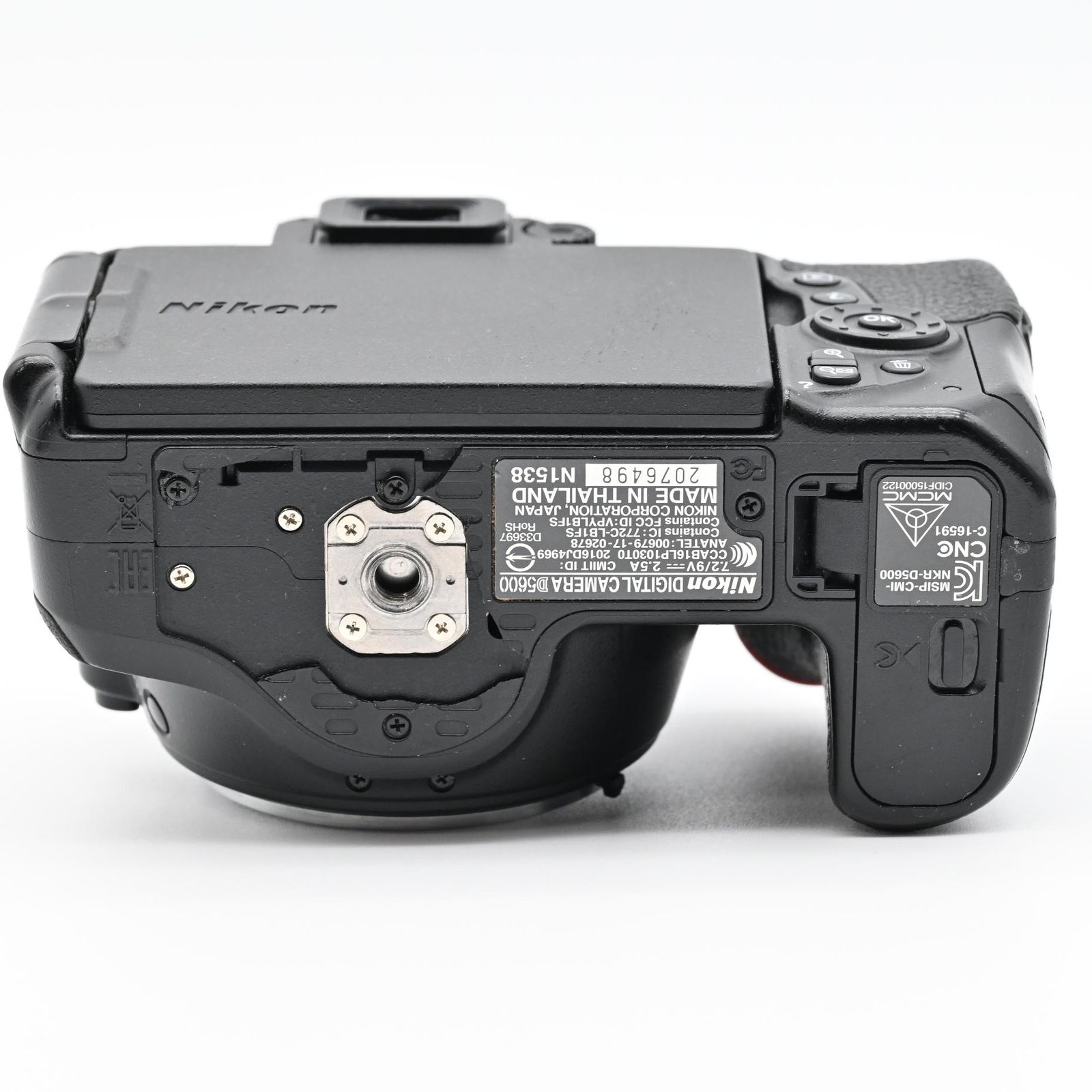 Nikon D5600 ボディ  ショット数20718　ジャンク Nikon D5600 ボディ ショット数20718 ジャンク - メルカリ