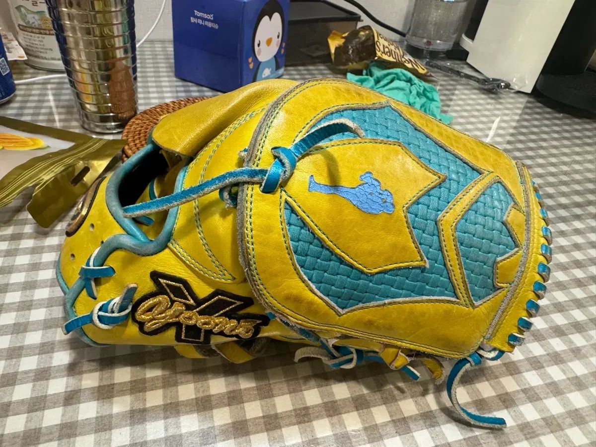 文 棟柱（ムン・ドンジュ） グローブ 実物画像あり, ONE cost 660,000 KRW, 使用すぐ可能