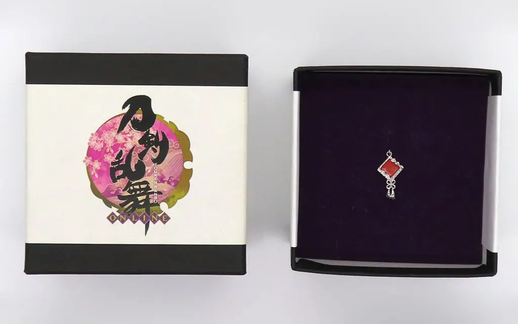 【中古】銀製品・指輪・アクセサリー(キャラクター) 陸奥守吉行 蒔絵 モチーフピアス(片耳) シルバー 「刀剣乱舞-ONLINE-×U-TREASURE」