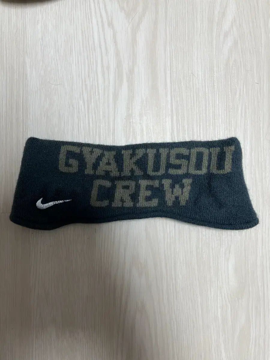 NIKE ギャクソウ ランニング ヘアバンド