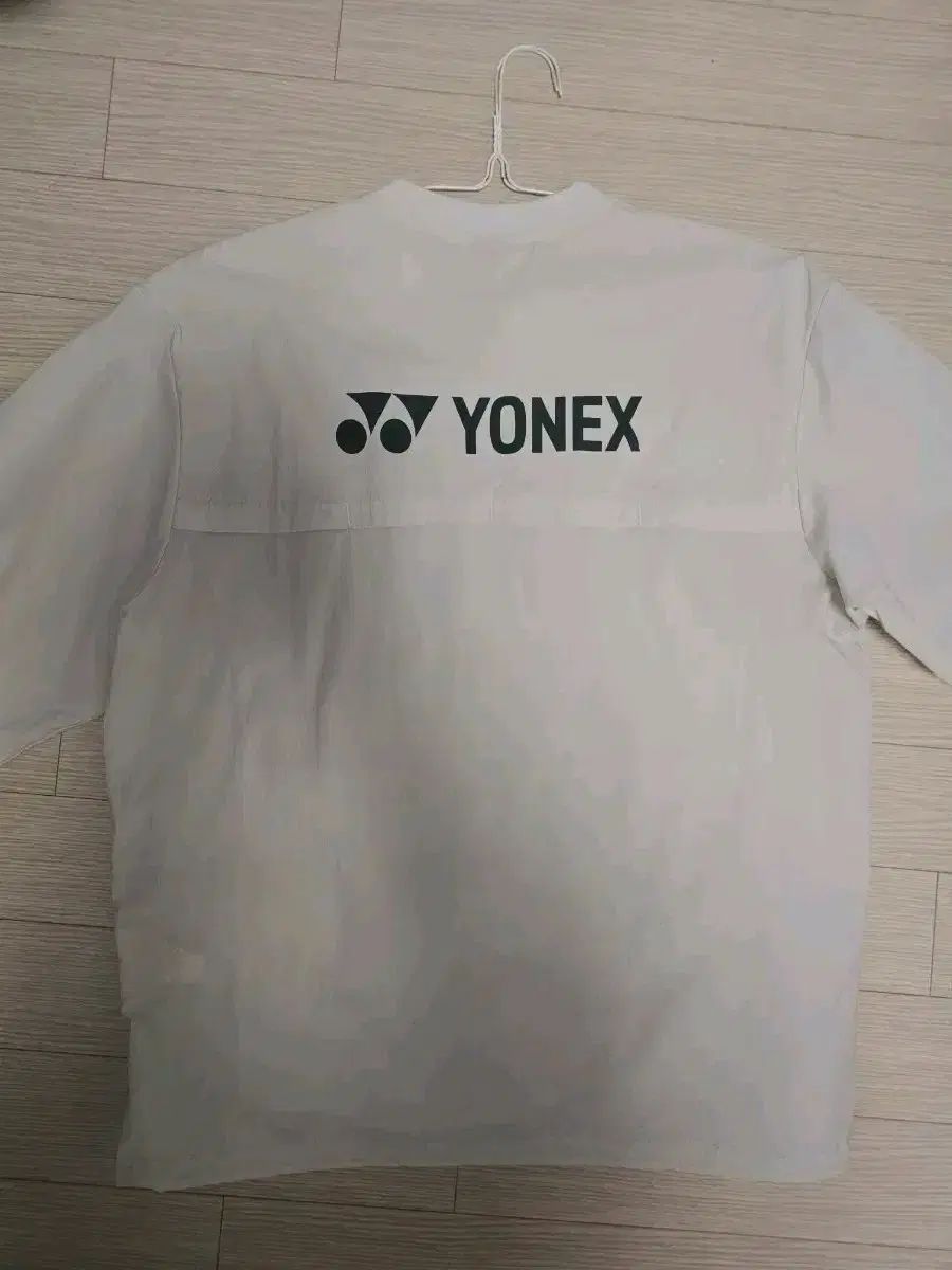 ヨネックス 長袖 Tシャツ ウィンドブレーカー アイボリー