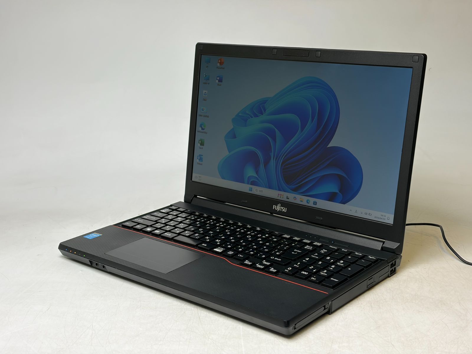 Fujitsu Lifebook A744/K Core i7 SSD128GB 良品 - メルカリ
