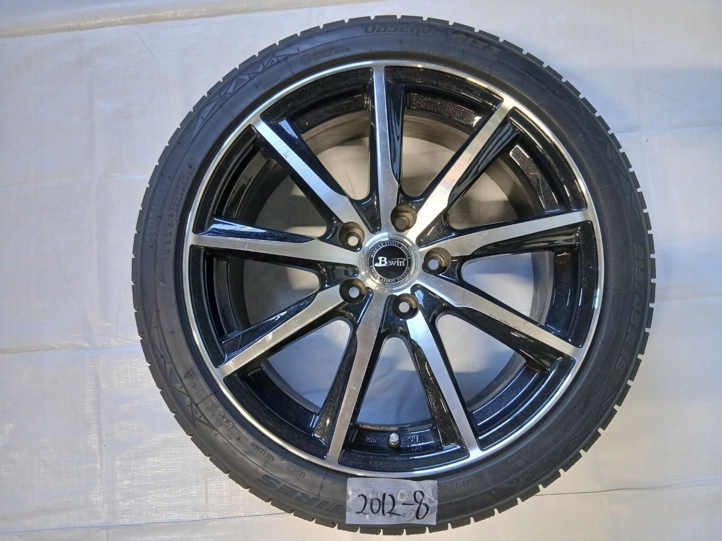 中古TOYOスタッドレスタイヤ、アルミホイール付き 中古 社外 18インチ アルミホイール＆スタッドレスタイヤ 1台分4本