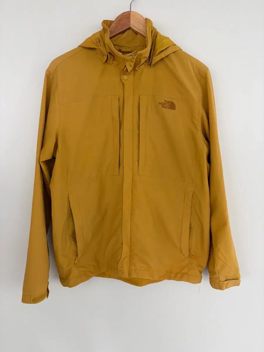 THE NORTH FACE フード ウィンドブレーカー イェロー