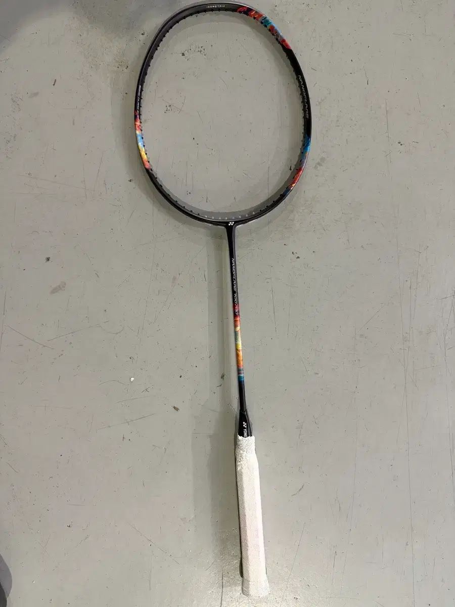 YONEX NANOFLARE₍ナノフレア)700PRO (4U)