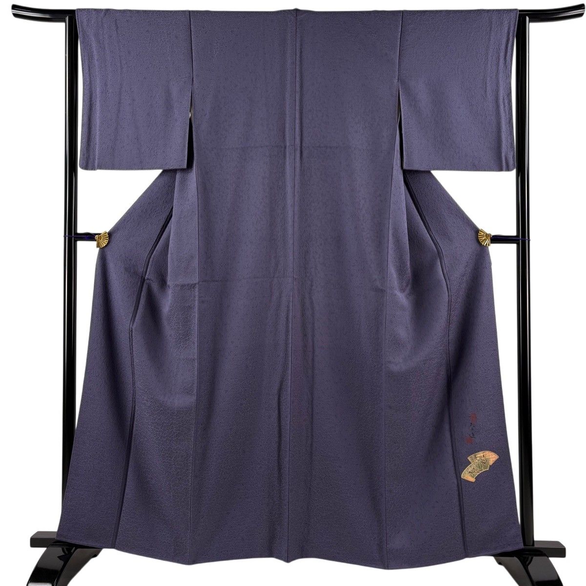 【美品】 色無地 身丈161cm 裄丈63.5cm S 袷 甲斐泰造 落款 地紋 紫 正絹 名品 【中古】
