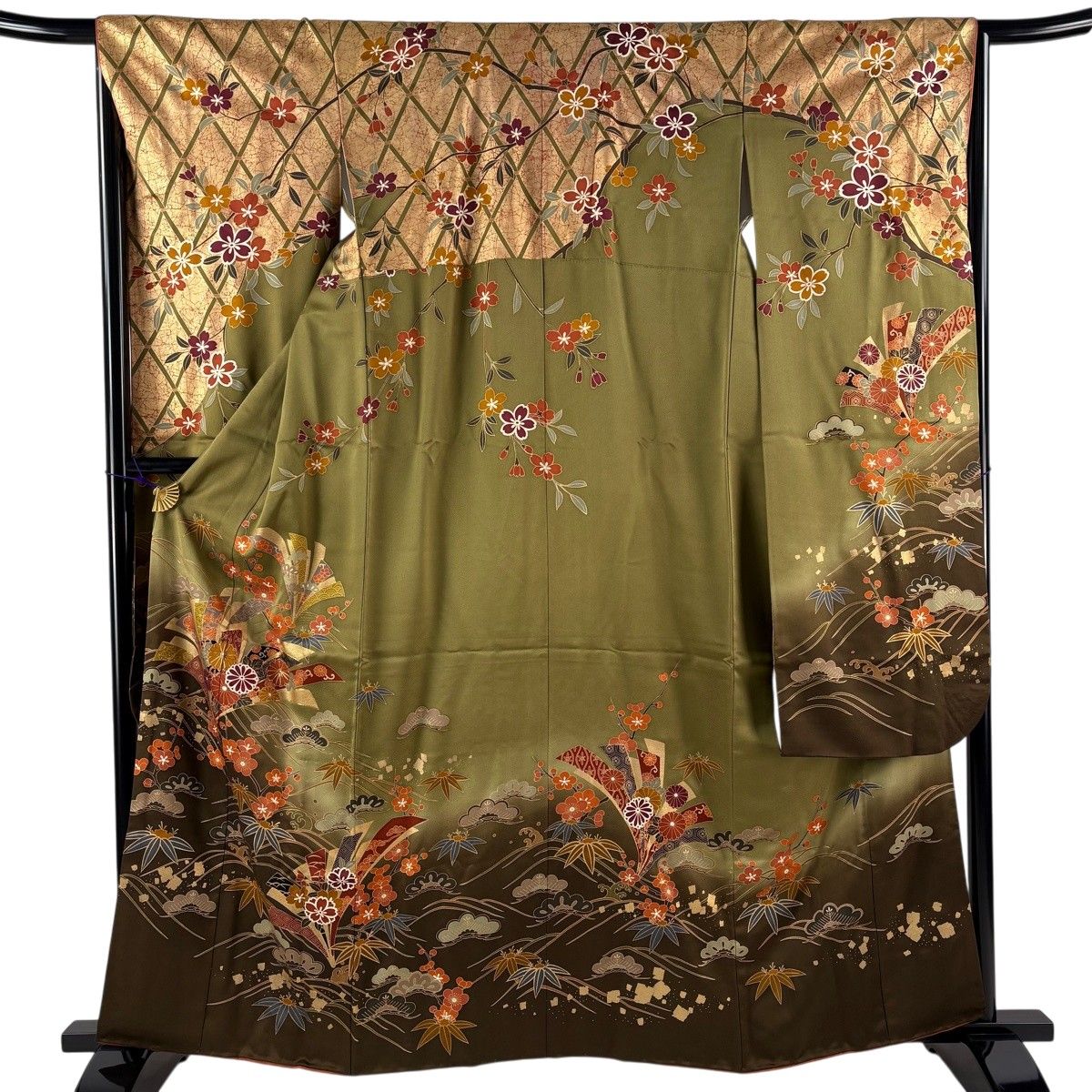 振袖 身丈161cm 裄丈64.5cm M 袷 松竹梅 菊 金糸 金彩 茶緑色 正絹 秀品 【中古】