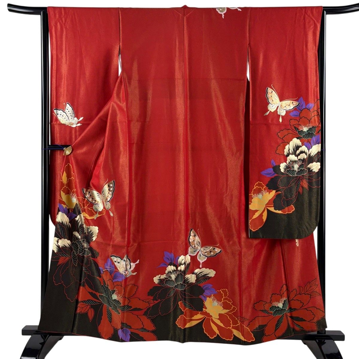 振袖 山本寛斎 KANSAI 華徒然 落款あり　草花　えんじ色　着物単品販売 美品】 振袖 身丈160.5cm 裄丈63.5cm S 袷 山本寛斎 落款 蝶 草花 金銀