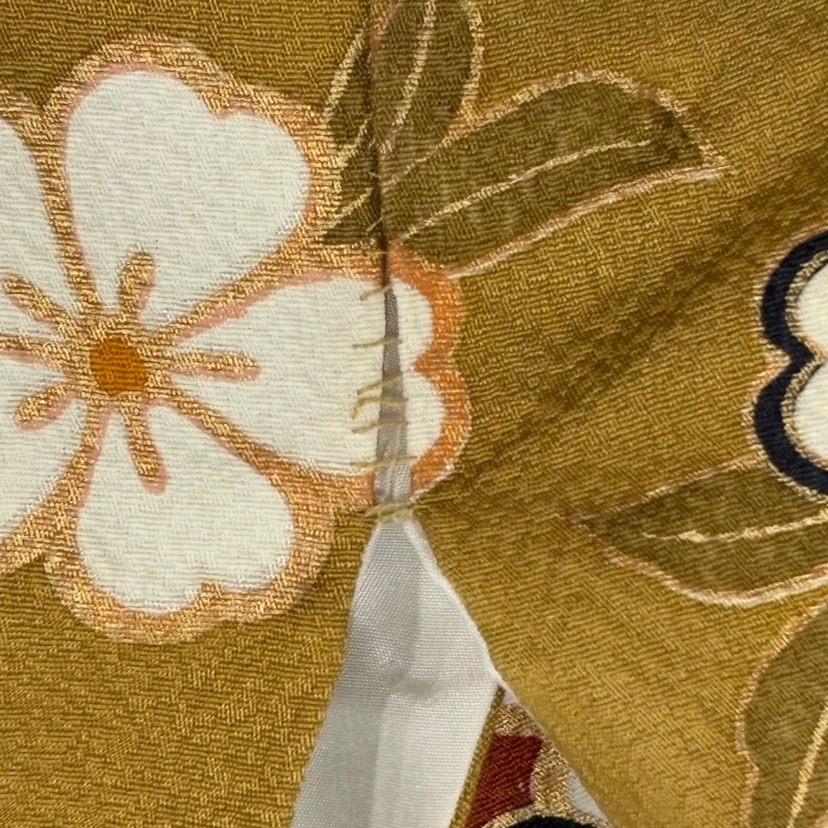 52 振袖フルセット 正絹 黄色 イエロー やや難あり 金彩 駒刺繍 手鞠 竹梅 振袖 美品 秀品 ぽっくり 手毬 刺繍 金糸 黄土色 袷 身丈161cm 裄丈