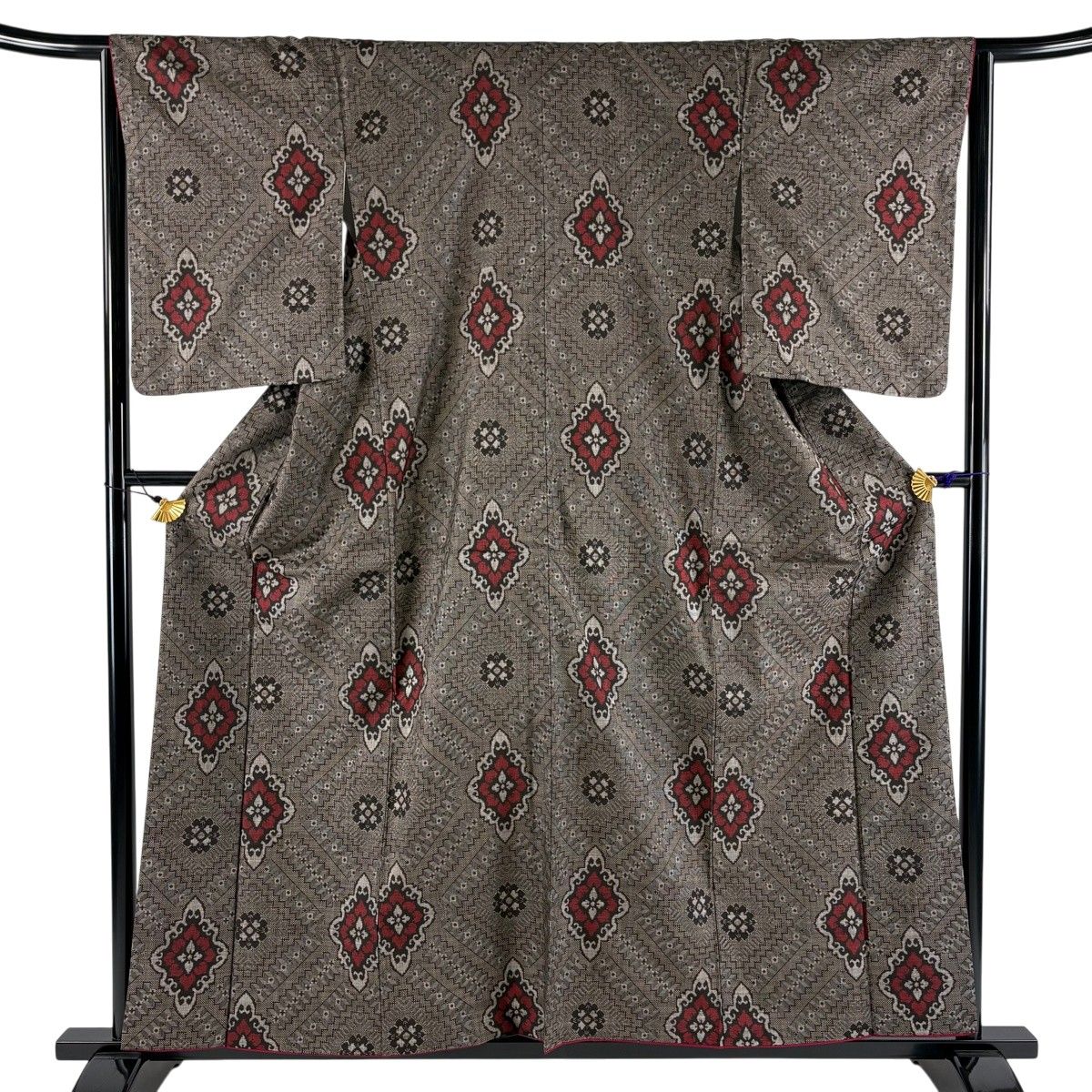 【美品】 紬 身丈160cm 裄丈64.5cm M 袷 花菱 幾何学 焦茶色 正絹 秀品 【中古】