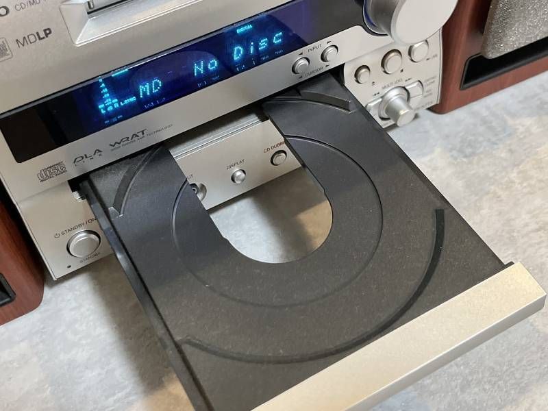 ONKYO CD/MDチューナーアンプ FR-N7TX/D-N7TX ジャンクB-2247 ONKYOCD
