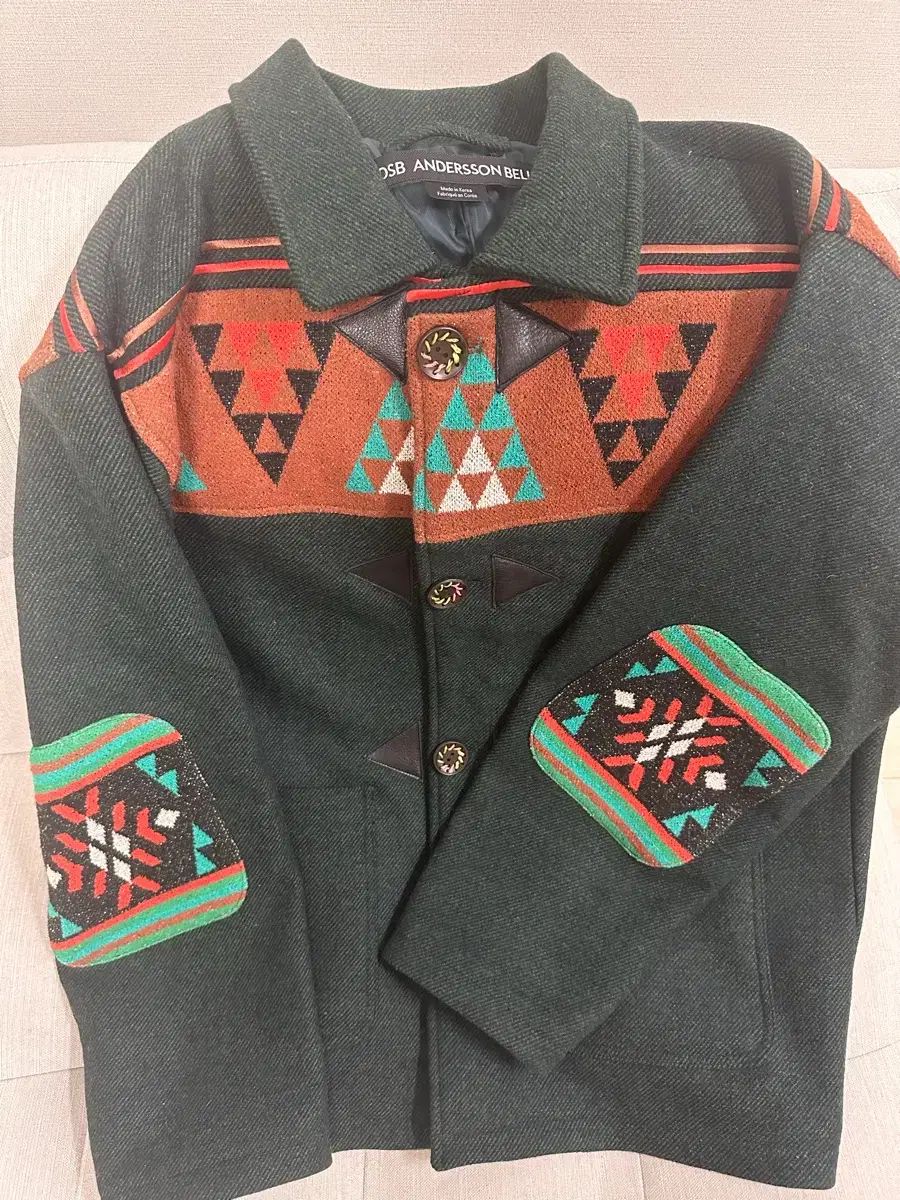 アンダースンベル ハーフコート 出品