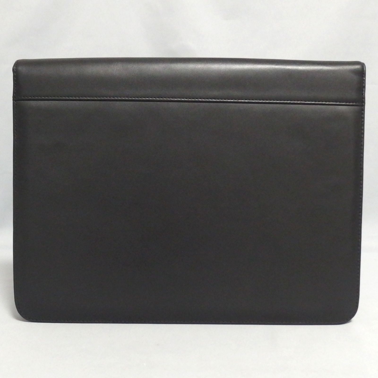 美品★ZERO HALLIBURTION レザー ノートパッドケース ブックカバー ブックホルダー 黒 ゼロハリバートン★ 美品★ZERO HALLIBURTION レザー ノートパッドケース ブックカバー ブックホルダー 黒 ゼロハリバートン★