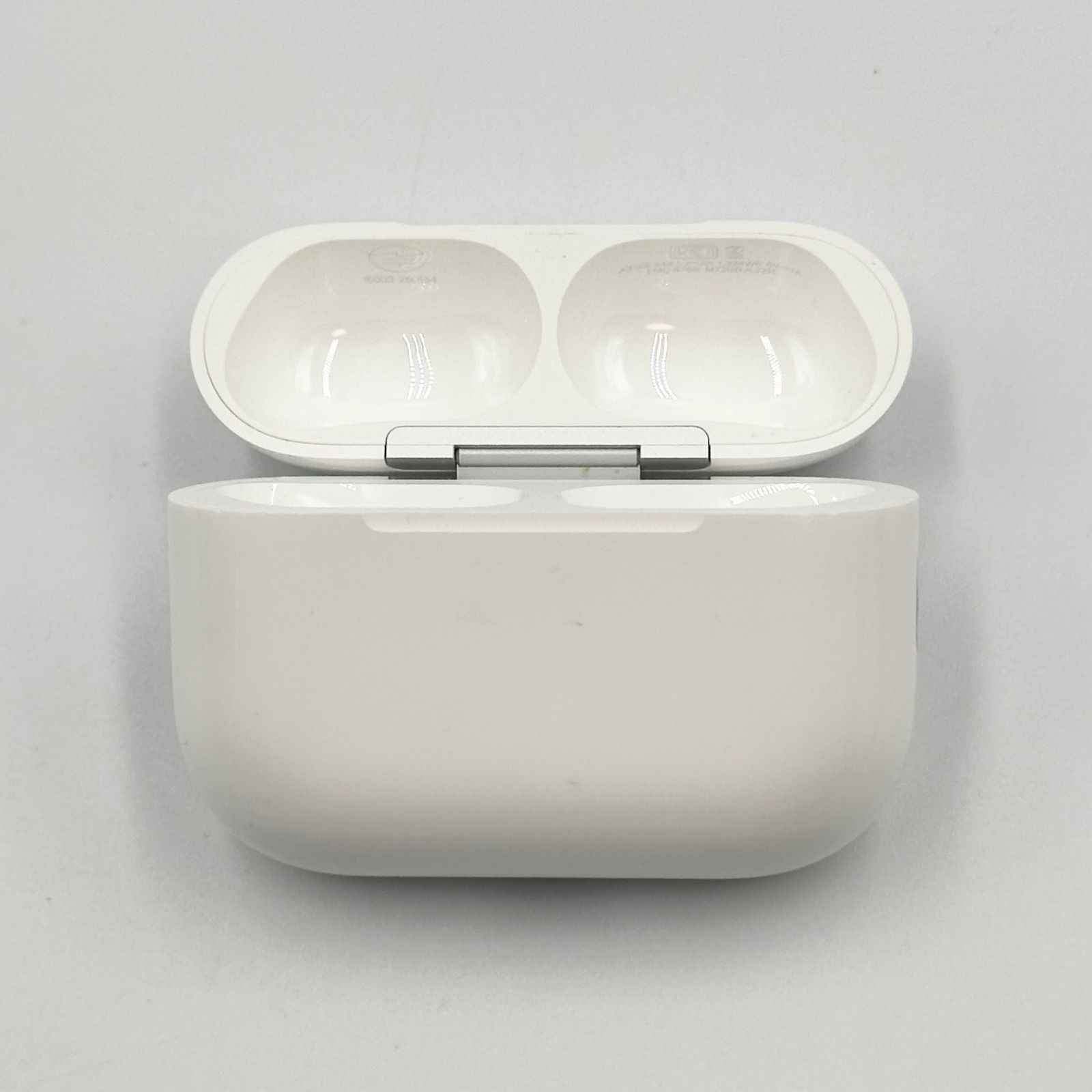 Apple AirPods Pro 第3世代 充電ケースのみ A3122 正規品【24時間以内 
