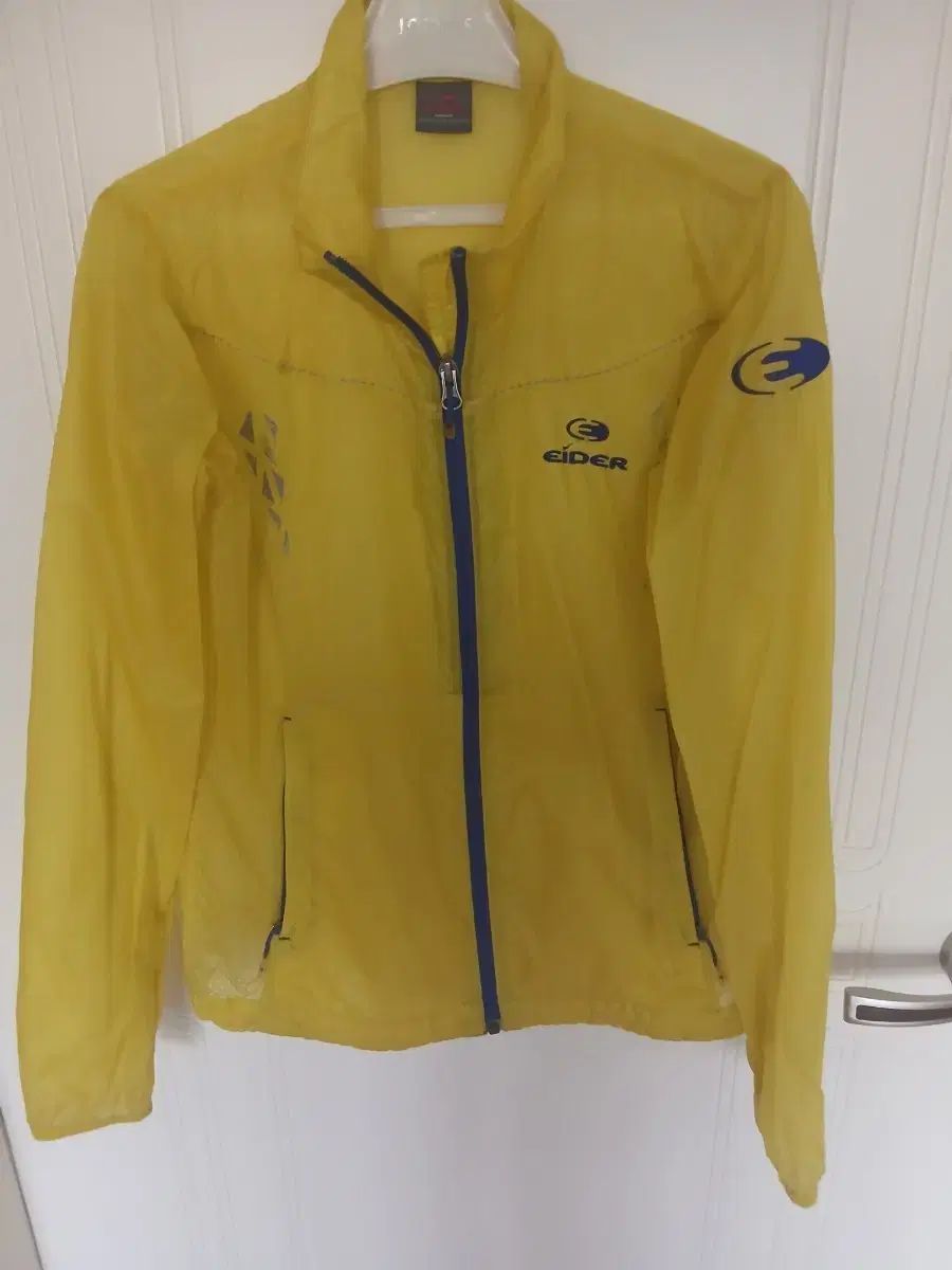 EIDER レディース 夏 イエロー ウィンドブレーカー 90
