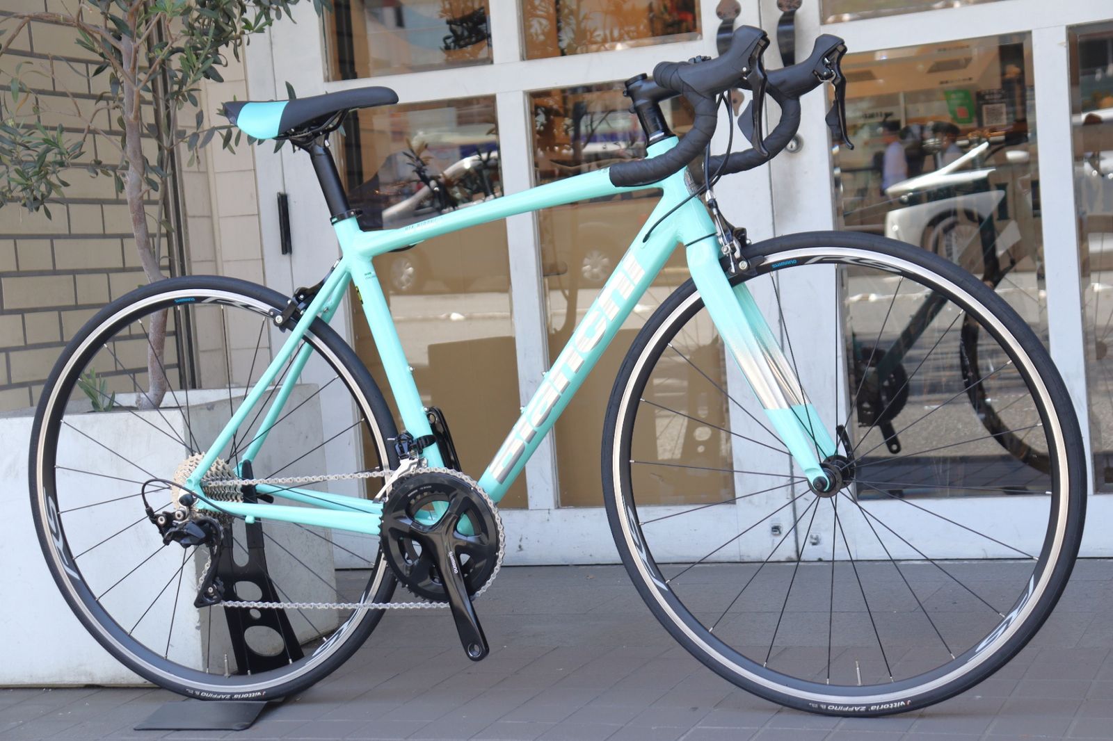 ビアンキ ビアニローネ7 105 R7000 11速ロードバイク ビアンキ BIANCHI