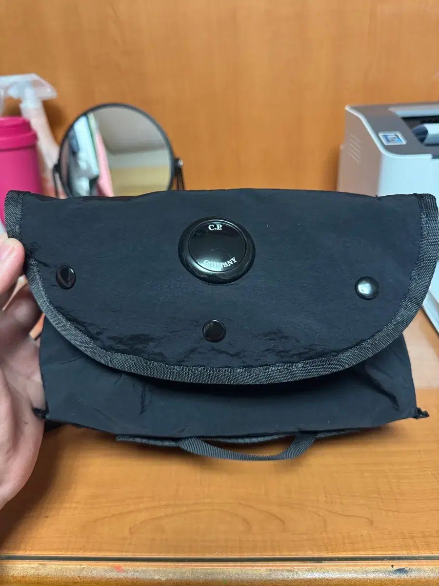C.P. COMPANY シーピーカンパニー クロスバック