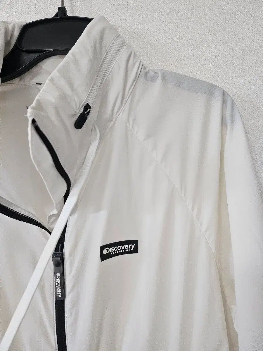 DISCOVERY エクスペディション 白 ウィンドブレーカー 95 7,906円