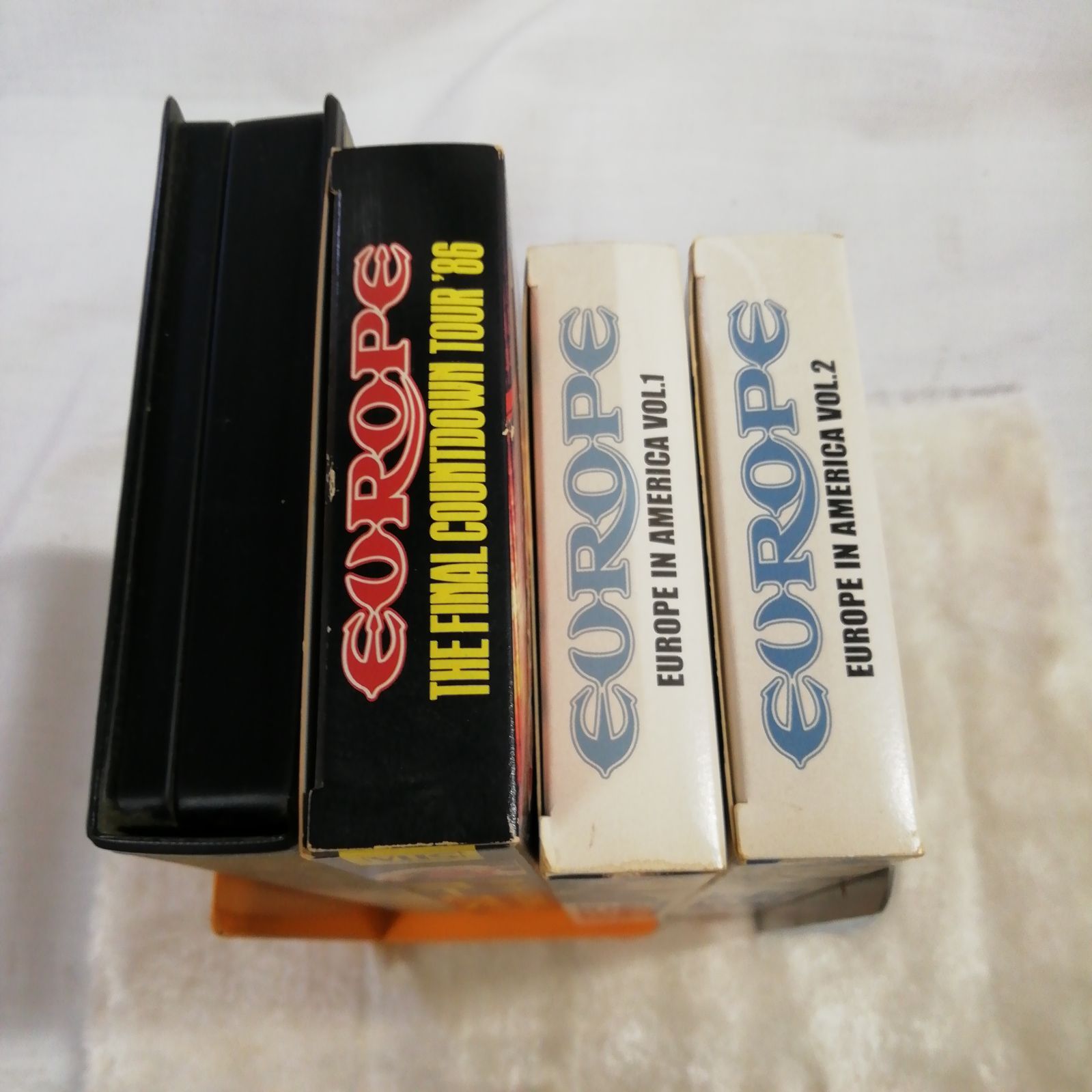 EUROPE ヨーロッパインアメリカ　２本　vhs ビデオテープ ヨーロッパ Europe（ヨーロッパ）希少 貴重ライブ ビデオ すべて日本版