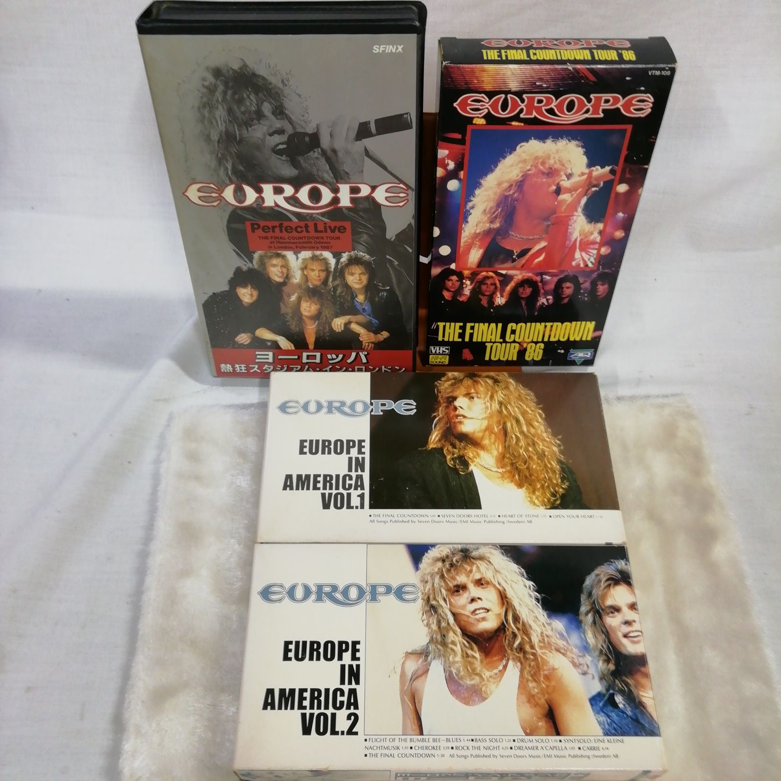 EUROPE ヨーロッパインアメリカ　２本　vhs ビデオテープ ヨーロッパ Europe（ヨーロッパ）希少 貴重ライブ ビデオ すべて日本版