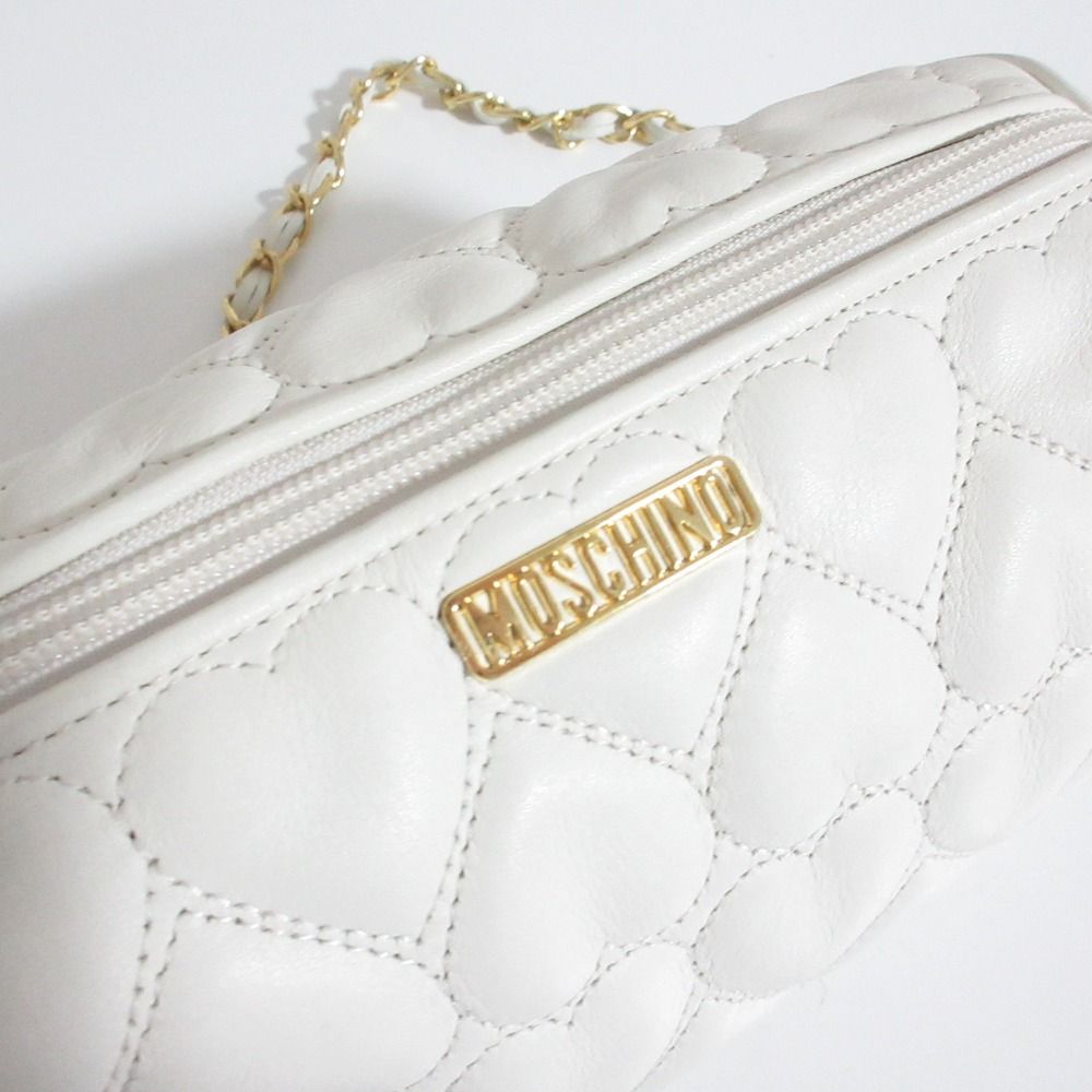 美品 MOSCHINO モスキーノ ハートキルティング ドラム チェーン