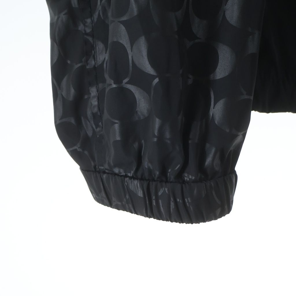 COACH (コーチ) SIGNATURE WINDBREAKER フロントシグネチャーロゴ