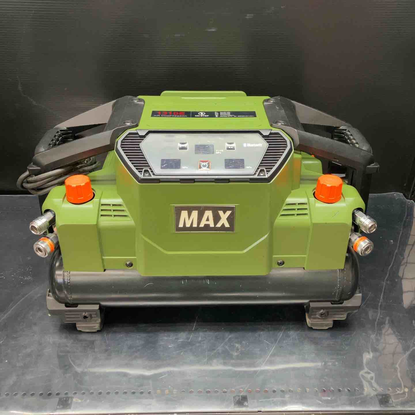 マックス(MAX) エアコンプレッサー AK-HH1310E_ミリタリーグリーン【川越店】