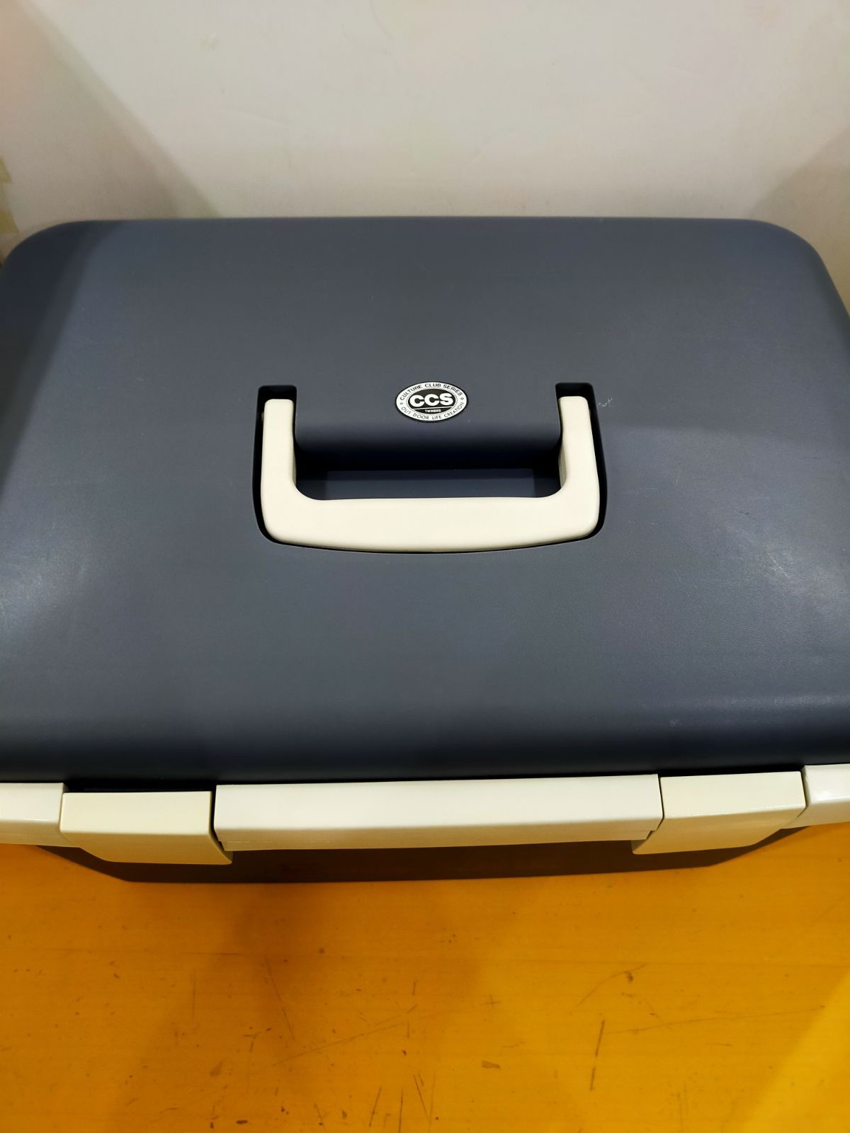 B30 ツインバード 2電源式コンパクト電子保冷保温ボックス OR-612