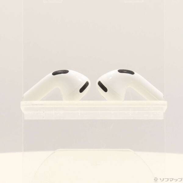 ソフマップ 〔中古品〕 AirPods 4 アクティブノイズキャンセリング搭載 MXP93J／A【377】