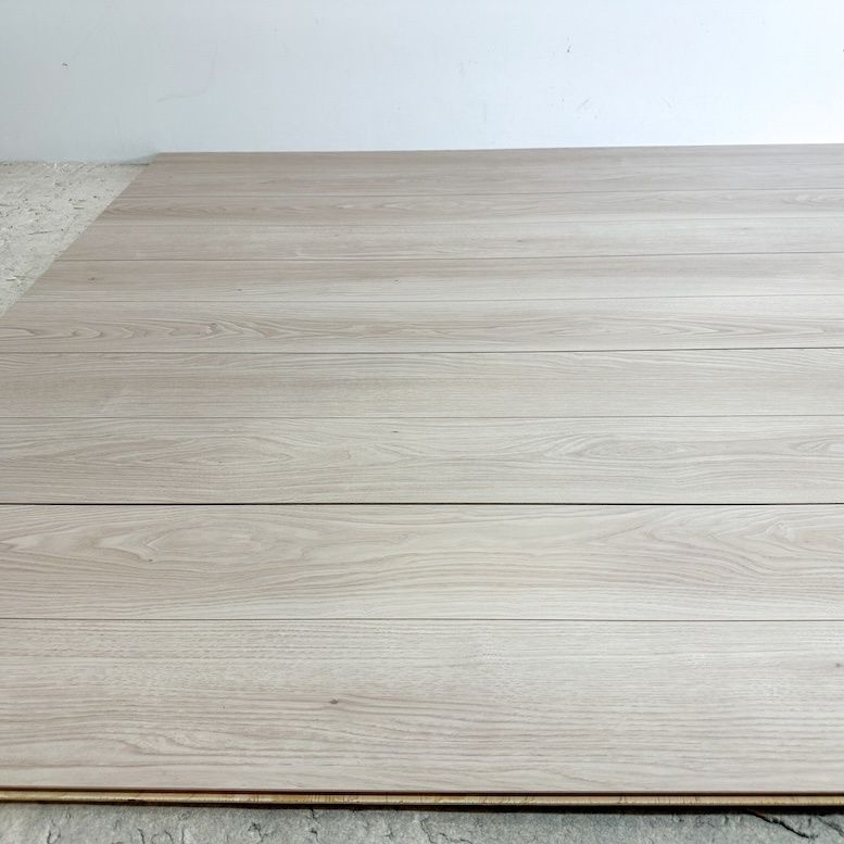 《東京足立店引取り限定特価》<WOODTEC>フローリング ノースチェスナット柄(型番:HXT2S519EH)【未使用アウトレット品】3ケース 《東京足立店引取り限定特価》<WOODTEC>フローリング ノースチェスナット柄(型番:HXT2S519EH)【未使用アウトレット品】3ケース