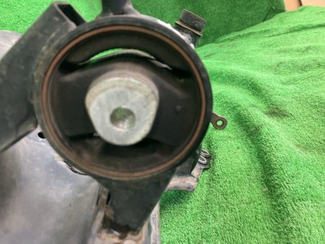 SAI AZK10 フロントメンバー S 51201-72011 1F7 Used]SAI AZK10 front