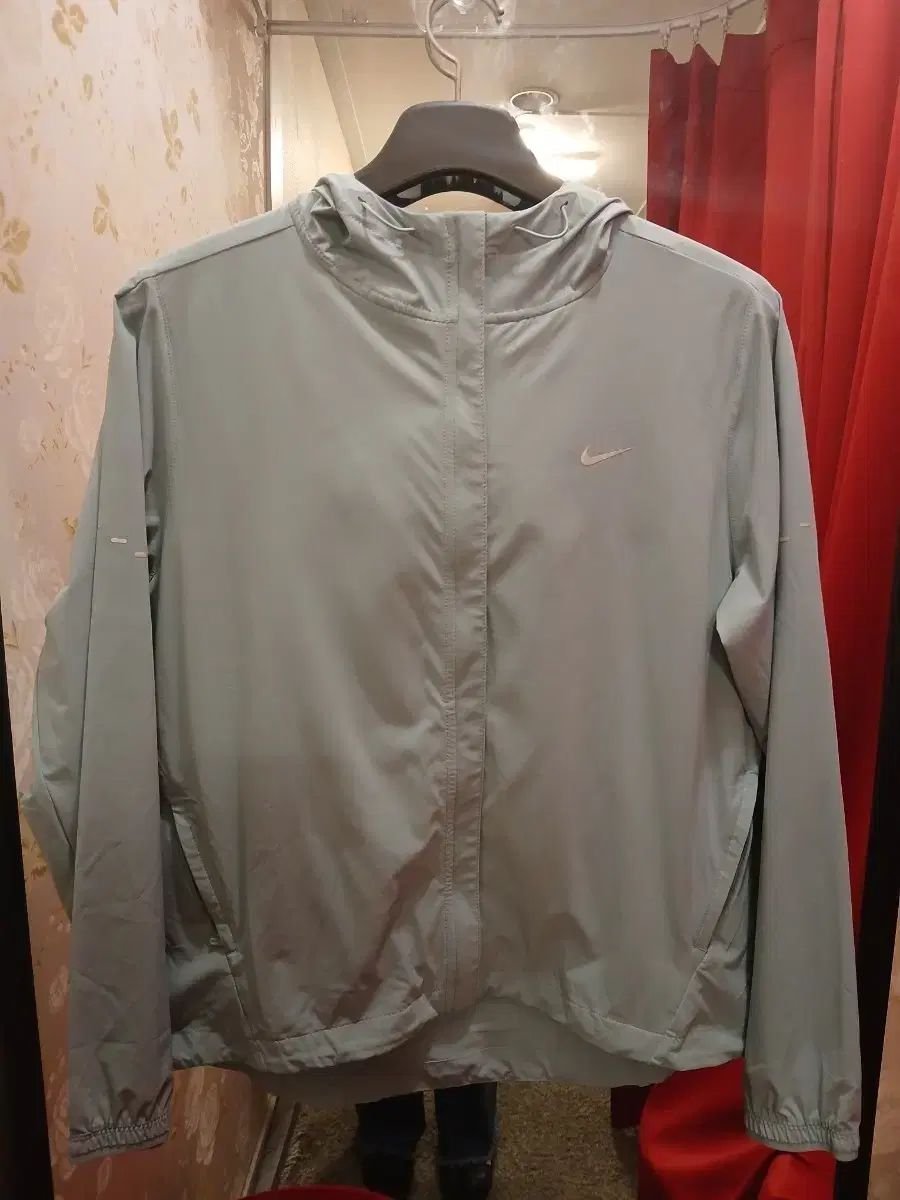 7/54 NIKE ランニング ジャケット 95