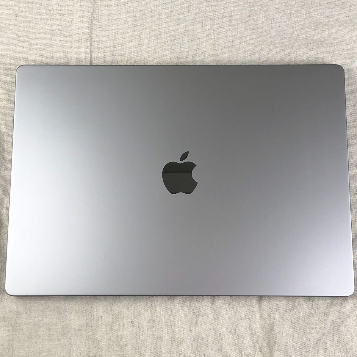 ジャンク MacBook Pro 16