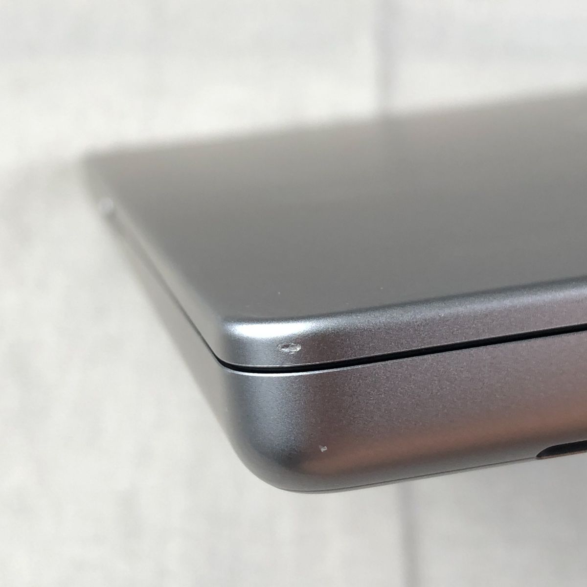 ジャンク MacBook Pro 16