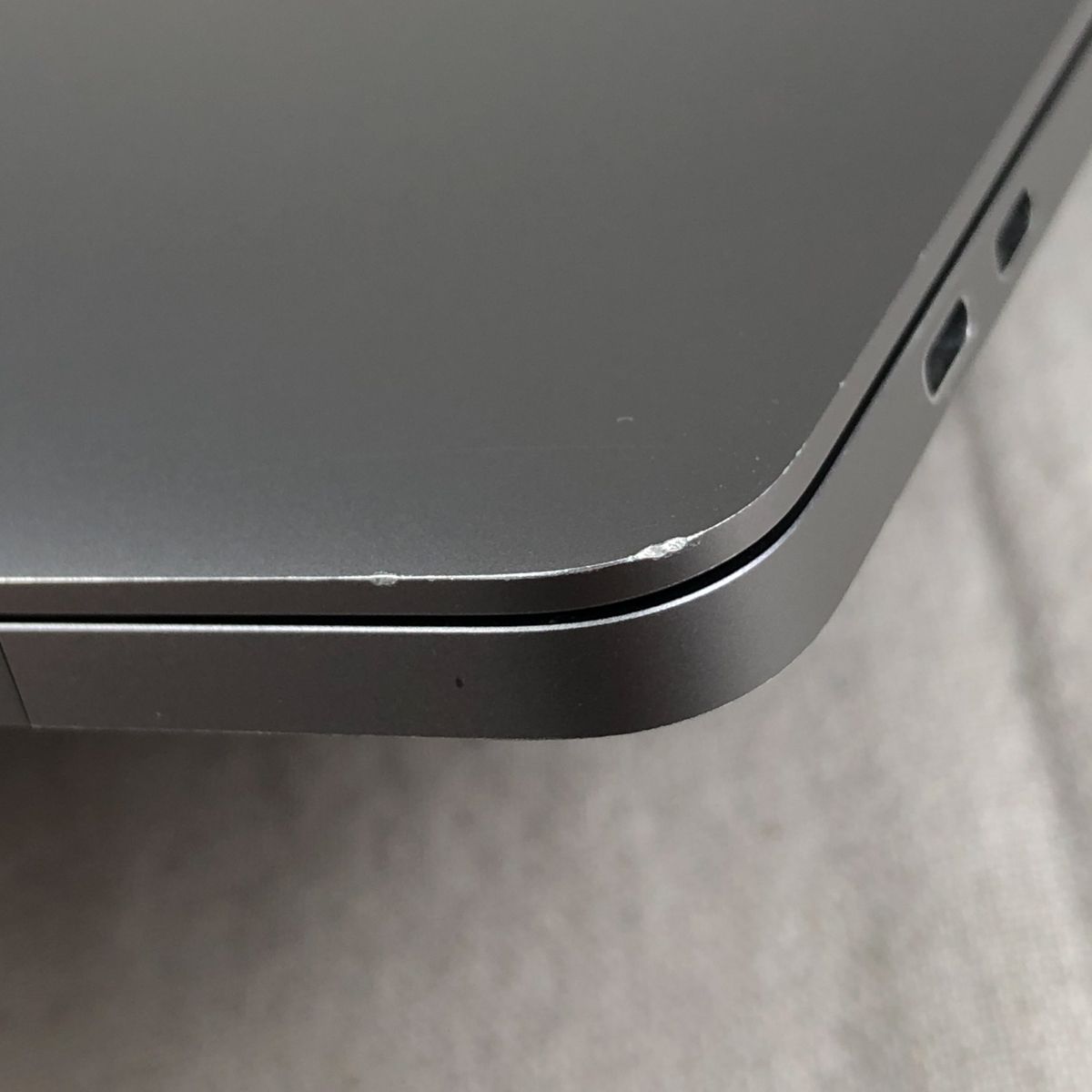 ジャンク】MacBook Pro 16