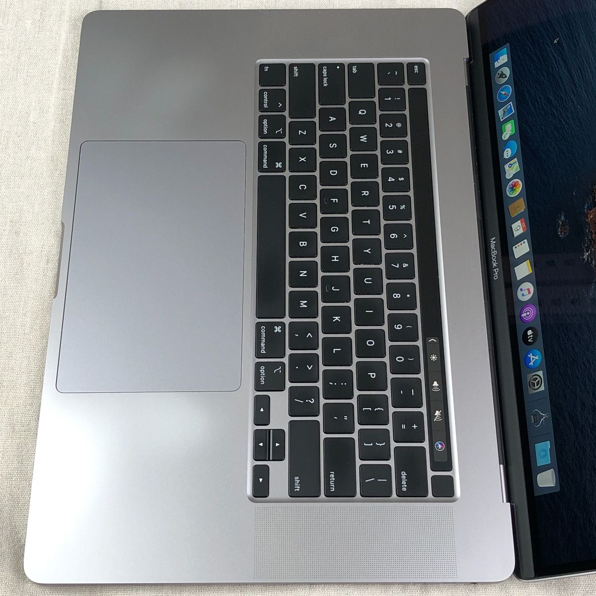 MacBook Pro 16¥2019 16GB/1TB ジャンク 箱あり ジャンク】MacBook Pro 16インチ 2019年モデル ジャンク品】 Apple
