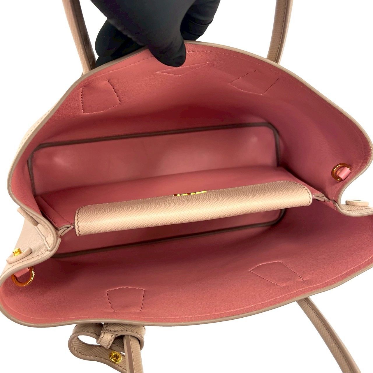 極 美品 PRADA プラダ 三角ロゴ 金具 サフィアーノ レザー 本革 2way 