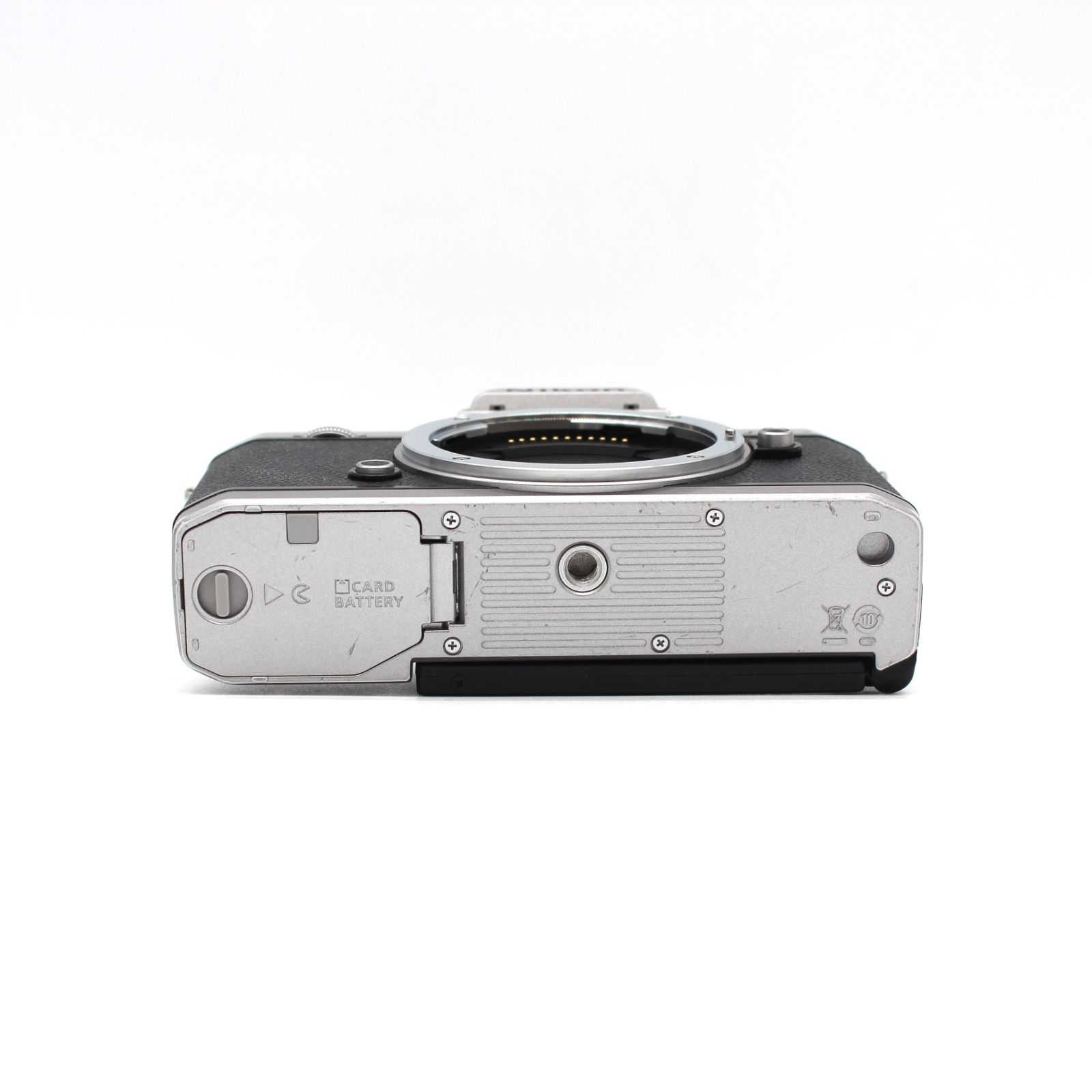 Nikon Zfc ボディ シルバー #20260427-C3794-1 ≪極上品≫ Nikon Zfc ボディ シルバー #20260427-C3794-1 - メルカリ