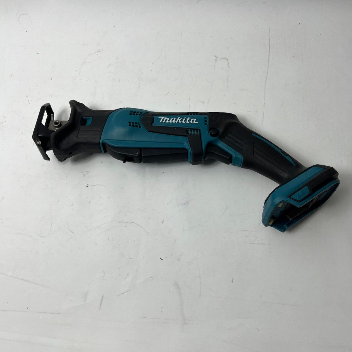MAKITA マキタ レシプロソー 18V JR184D 本体のみ バッテリ無